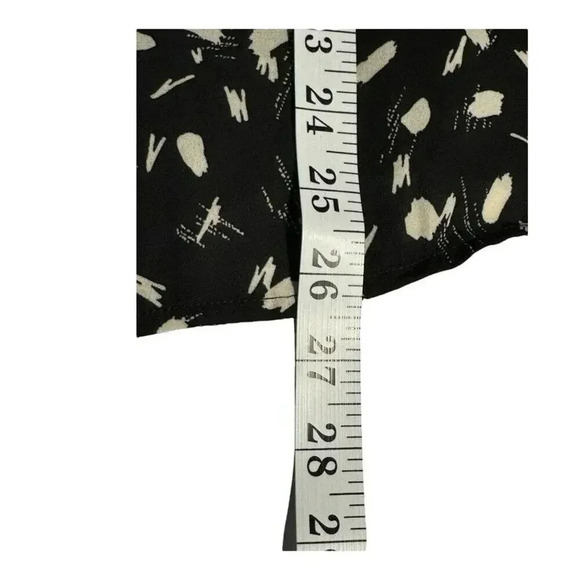 NEW Lush Women's Large Floral Blouse Black & Ivory Multicolor Stitch Fix NWOT‎ - Picture 6 of 8